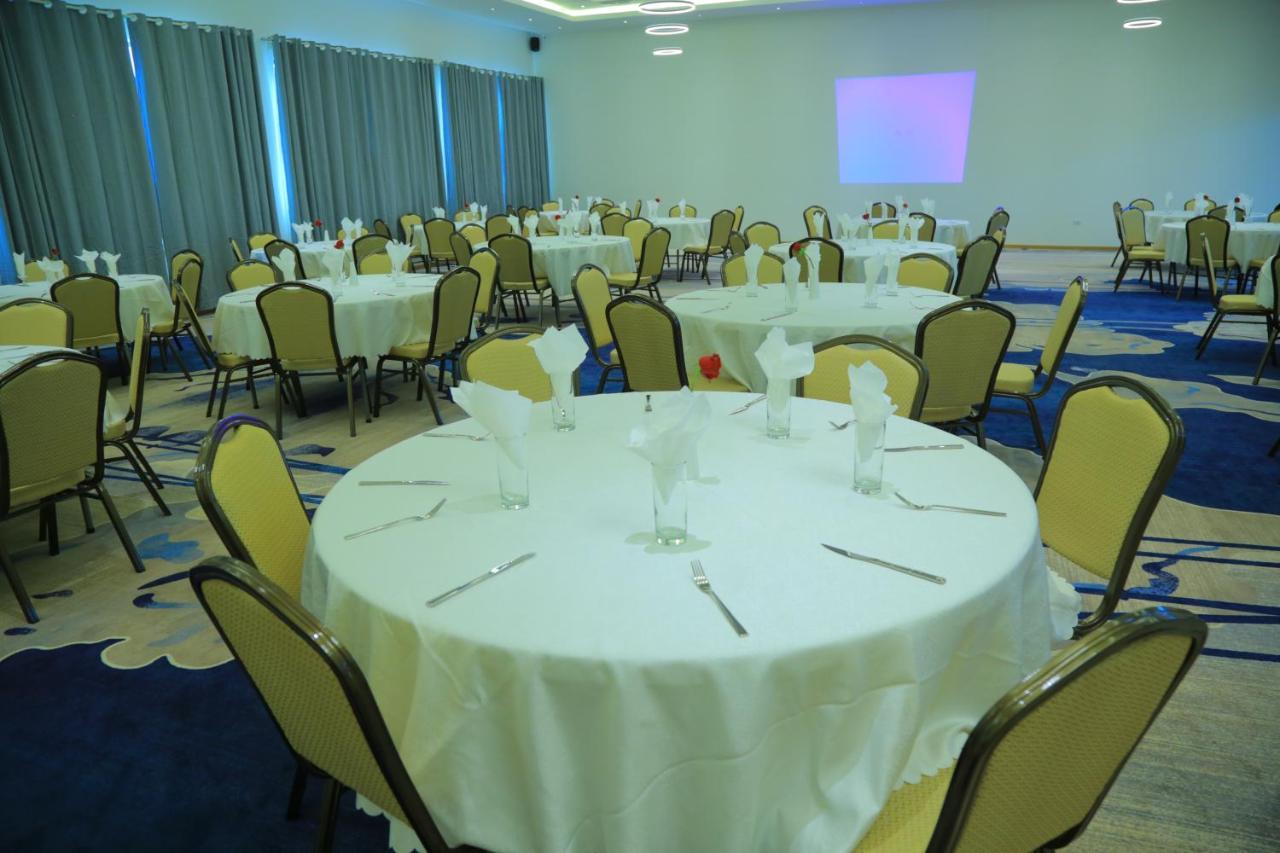Check Inn Hotel Addis Abeba Eksteriør bilde